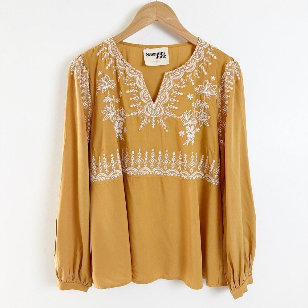 SAVANNA JANE Mustard Embroidered Blouse Small Oversized White Top Babydoll